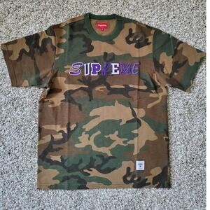 Supreme Mens Graphic T-Shirt Green Brown Camouflage Spell Out Crew Neck M New